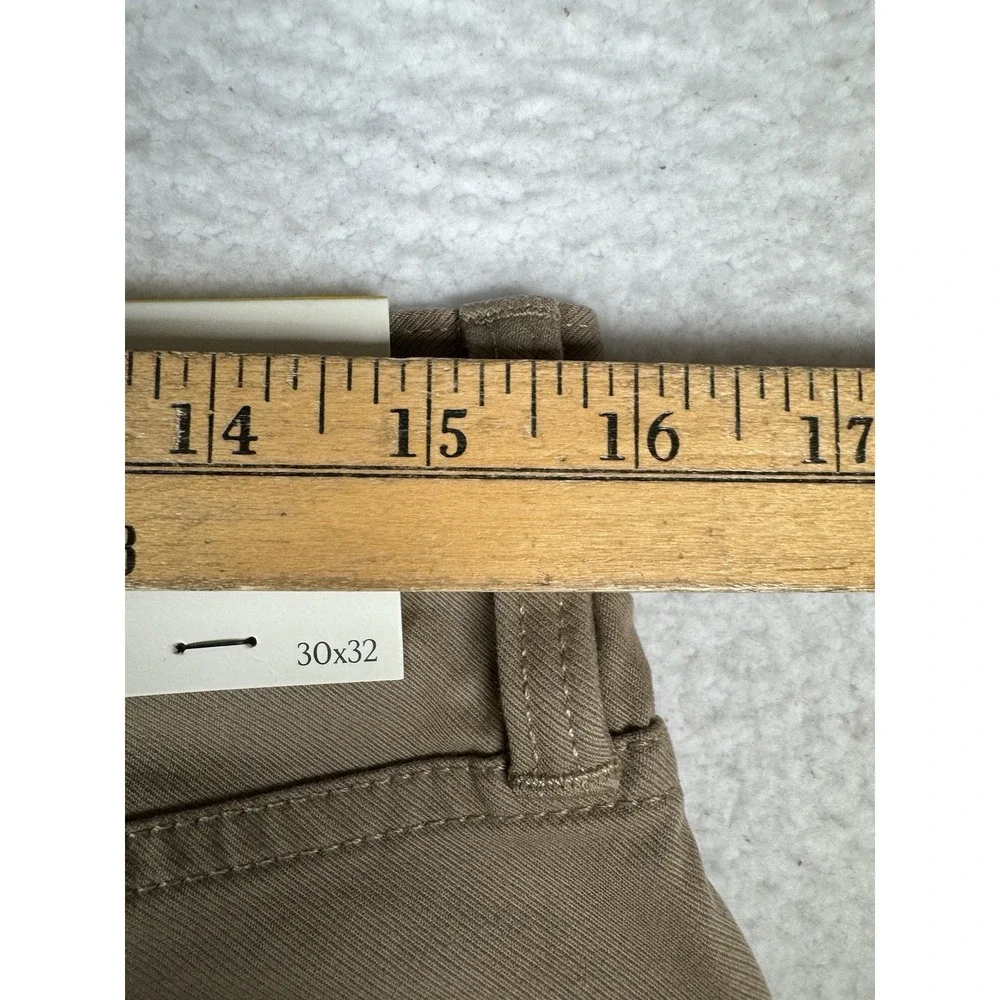 NEW $110 - Banana Republic Athletic Fit Traveler Chino Khaki Pants - Men's 30x32